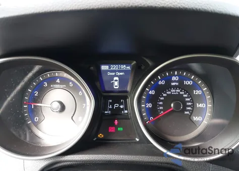 2014 Hyundai Elantra Gt from USA, damaged, VIN KMHD35LH5EU181194